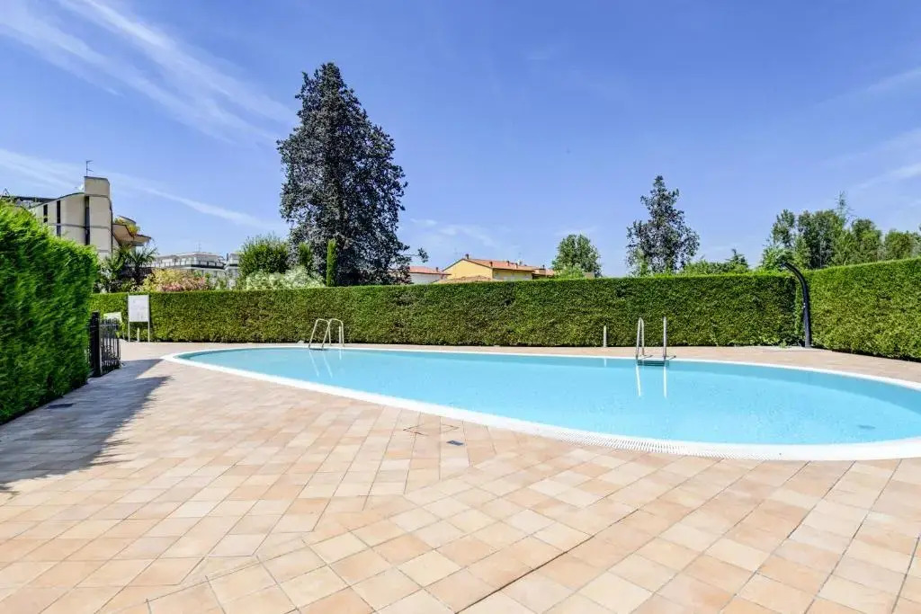 Rosa del Lago Apartment