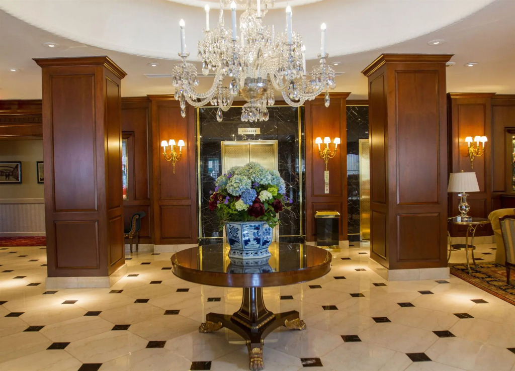 The Townsend Hotel