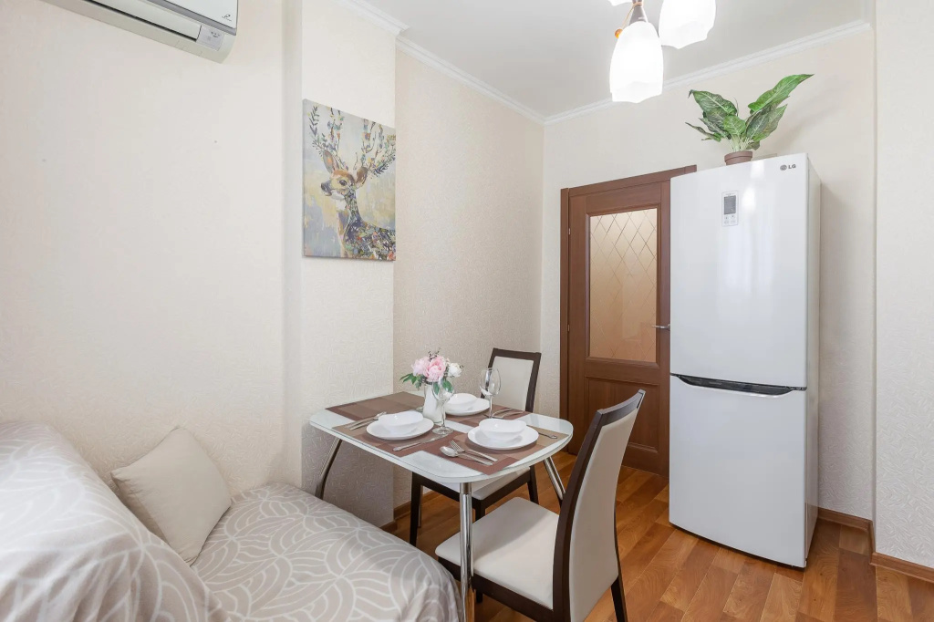 RentPlaza на улице Революционная 3