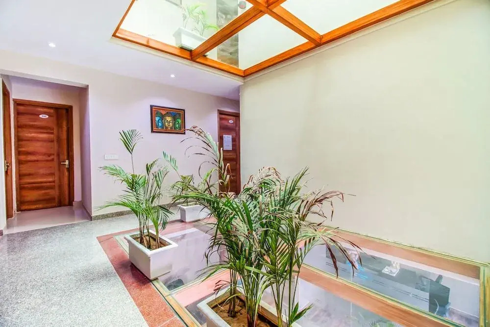 Fabhotel Aashiyana Paradise