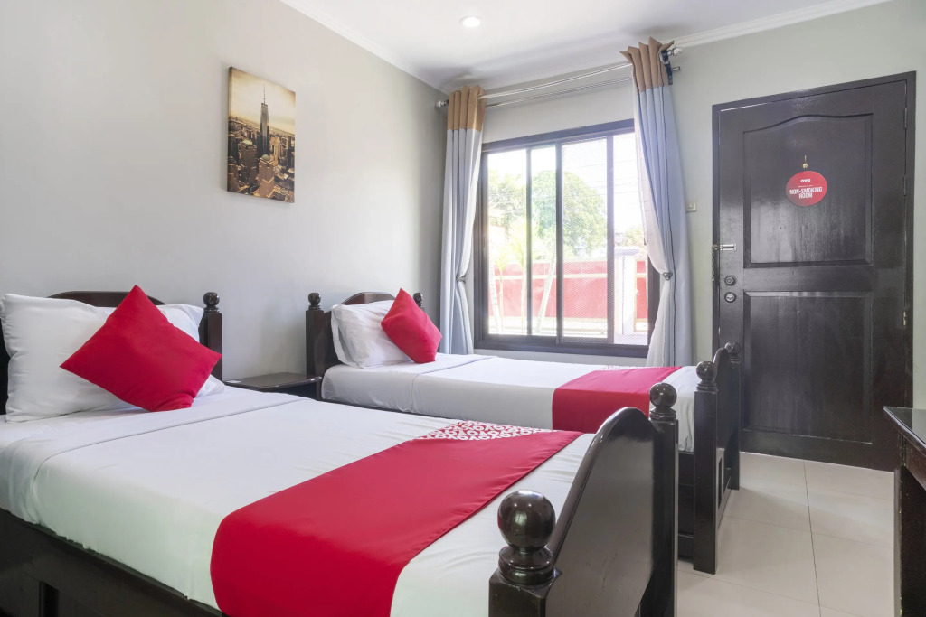 Samantha's Apartelle by OYO Rooms