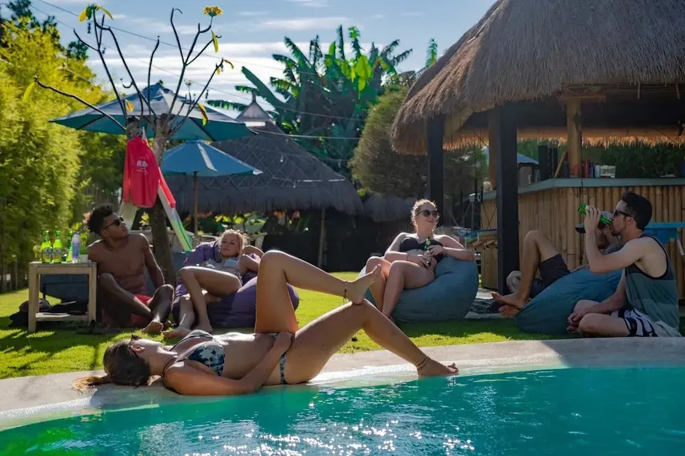 Monkey Surfcamp Bali Guesthouse