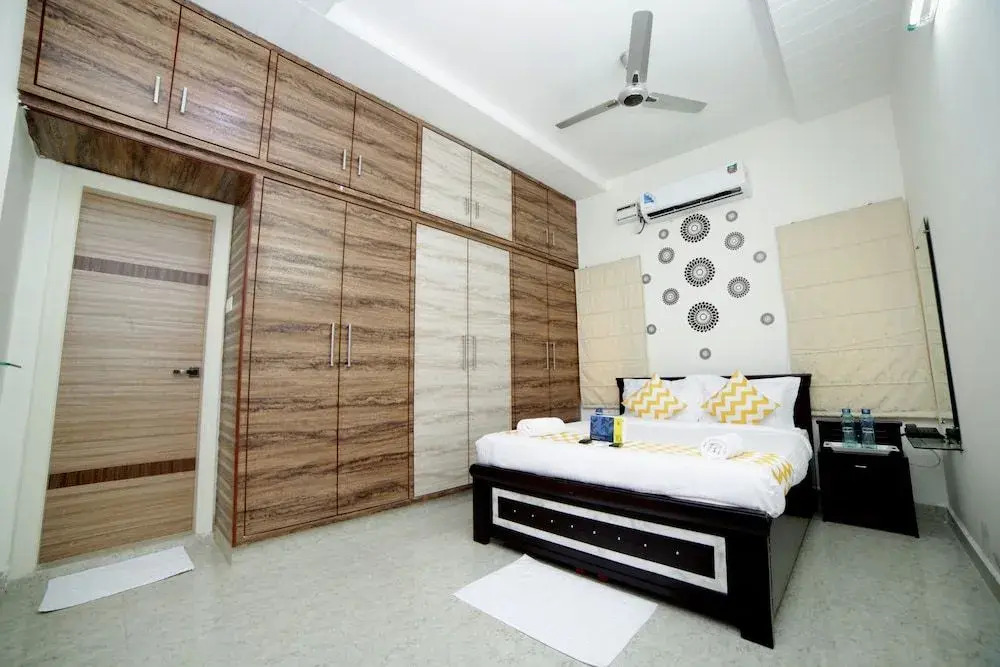 FabHotel Hallmark Inn Kukatpally