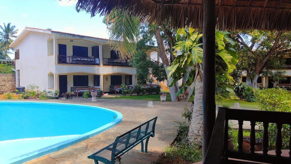 Malindi Pearl Hotel