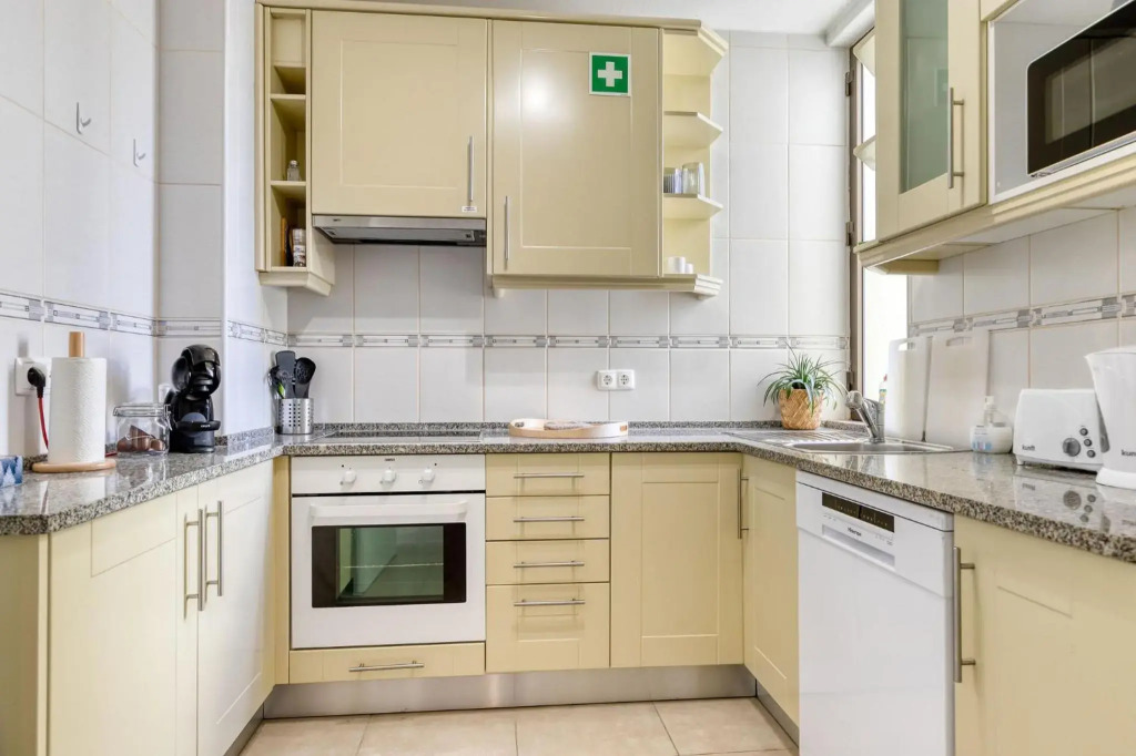 Carvoeiro -Spacious 2 bedroom appartment with pool - Monte Dourado