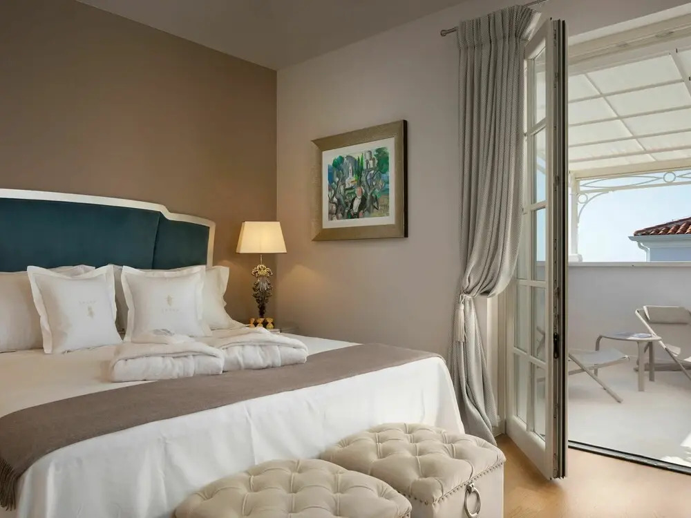 Villa Escape in Vabriga with Pool & Views