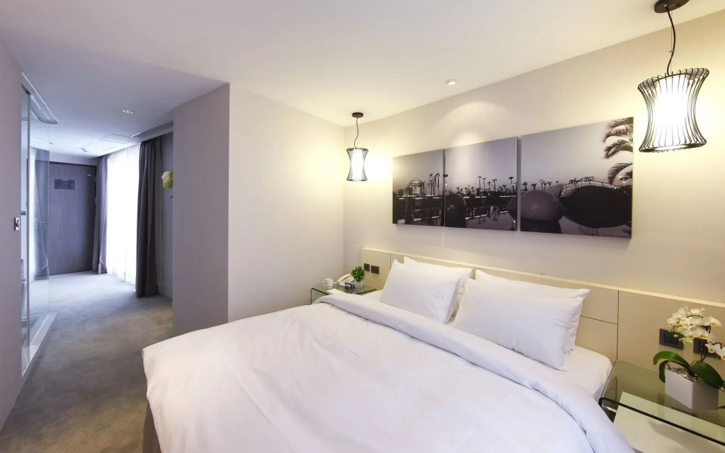 Day Plus Hotel