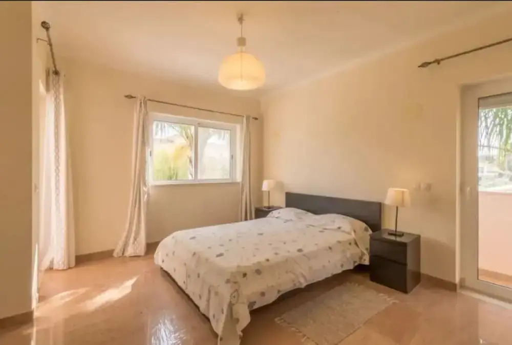 Villa - 5 Bedrooms with Pool - 107747