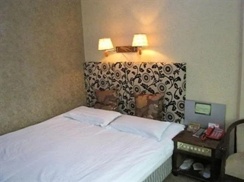 Yiwu Xinhai Hotel