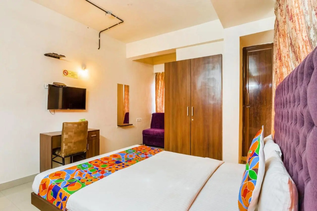 FabHotel Vjr - Hotel in Hsr Layout, Bangalore