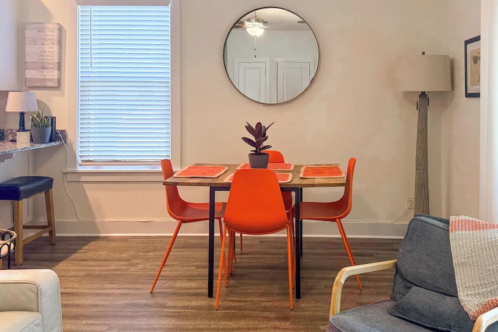 Bright Condo w/ Pool, 3 Blocks to Santa Rosa Beach