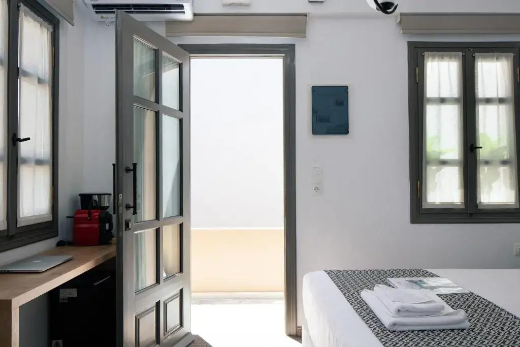 Gateway Suites