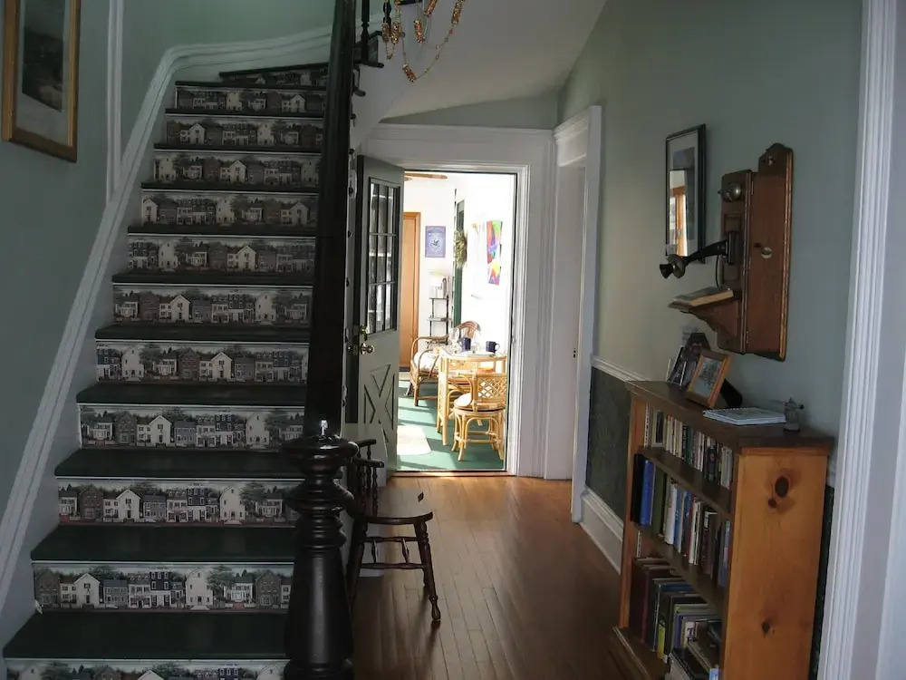 Mariaville Lake Bed and Breakfast