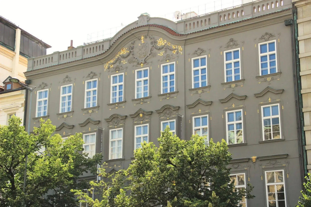 Picasso Apartments Prague
