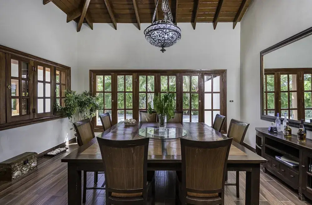 Luxury Villas in Cocotal for Large Group