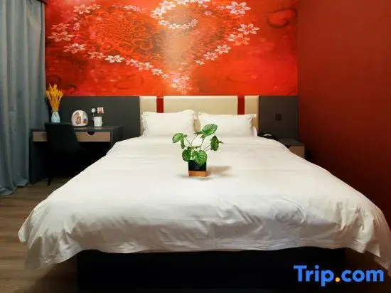 Yongyi Smart Apartment (Nanning Zoo Subway Station Store)