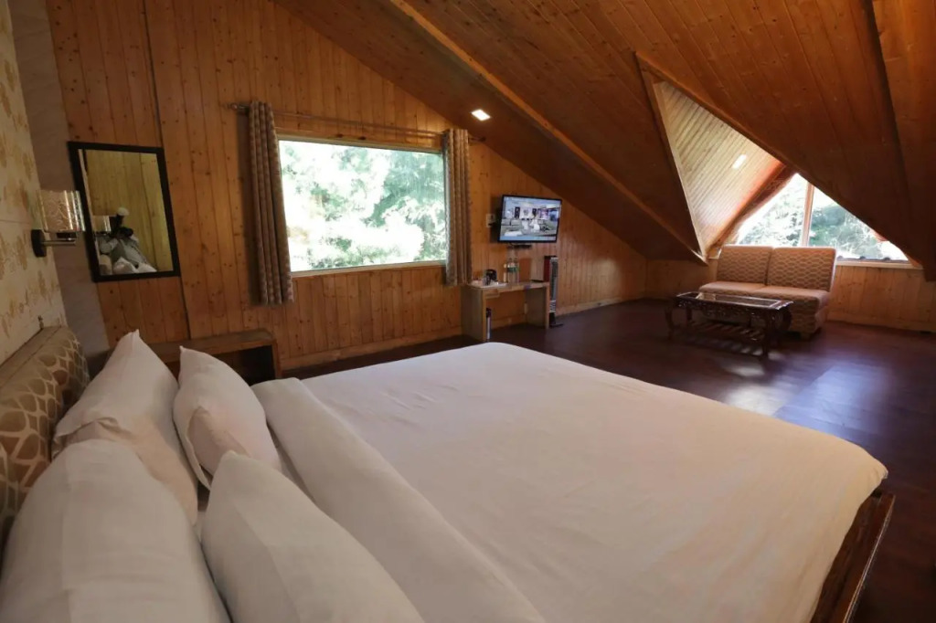 KVR Clarks Inn, Kufri