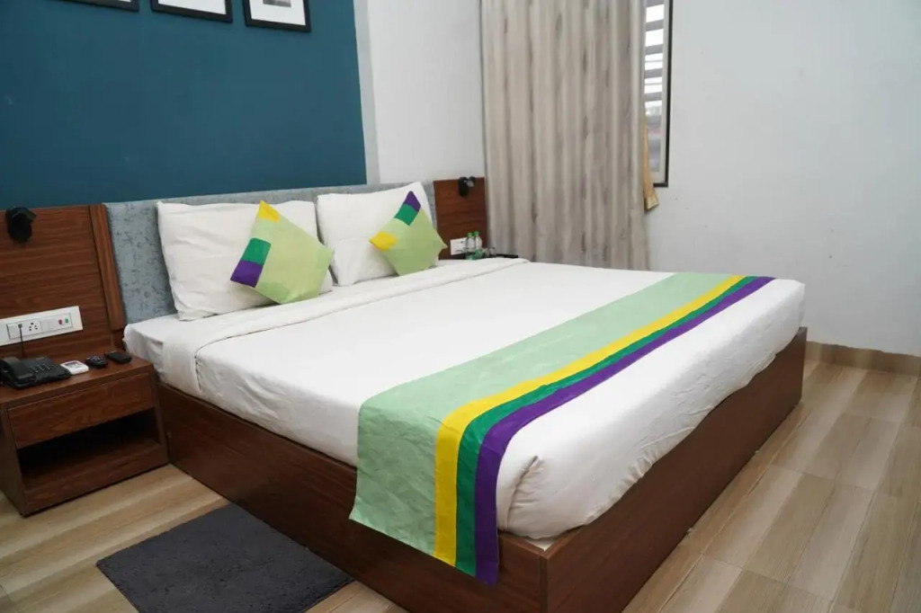 Hotel Ballfin Indore