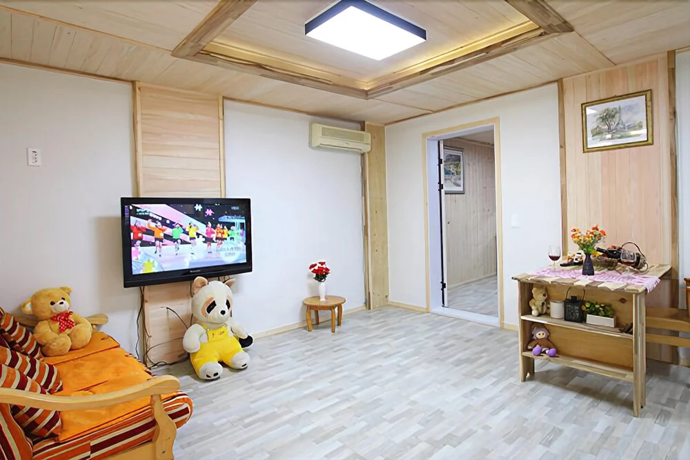 Gyeongju KB Pension