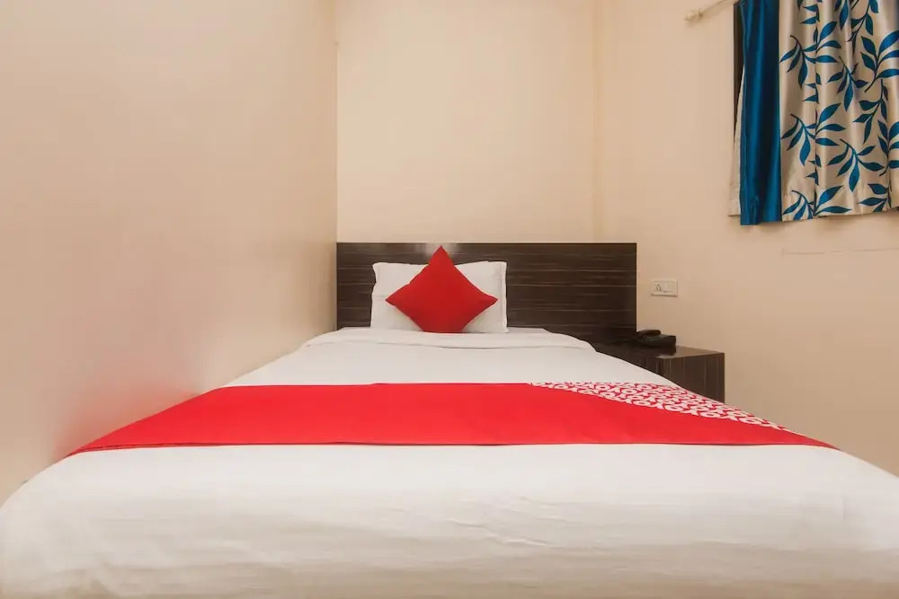 OYO 4269 Hotel Sai Residency