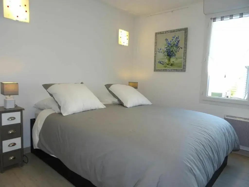 Maison rénovée avec jardin privatif, proche des Sables dOlonne, parking et Wifi inclus - FR-1-426-226