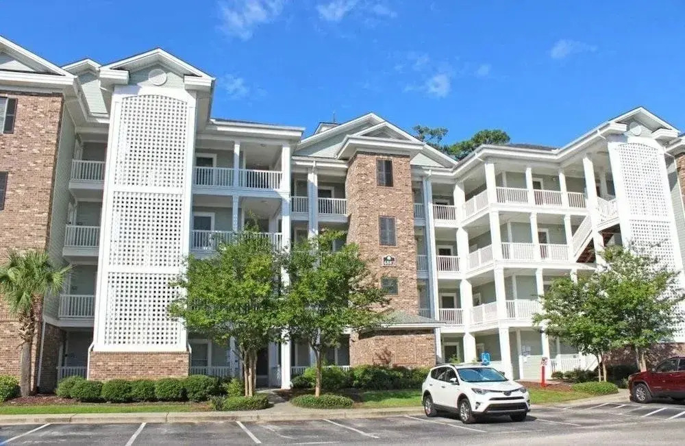 Magnolia Pointe Three-bedroom Apartment 301-4882
