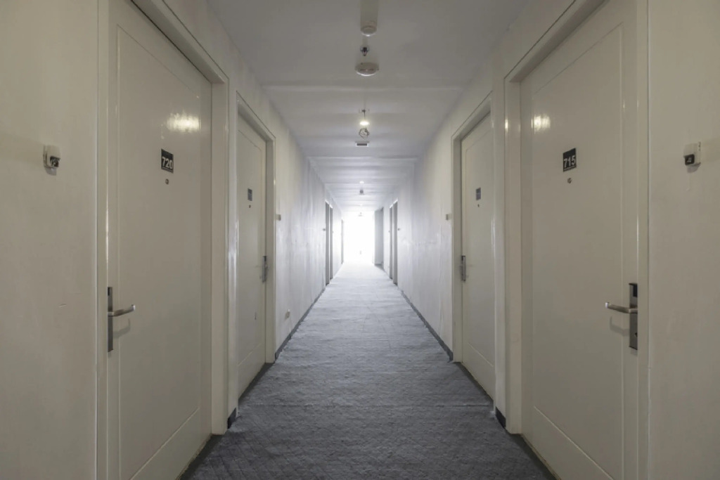 Sans Hotel Lynt Makassar