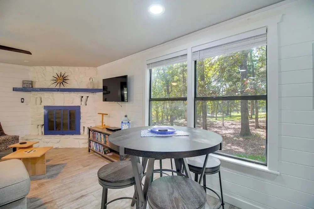 Game Room, Dock & Hot Tub: Grand Lake Getaway