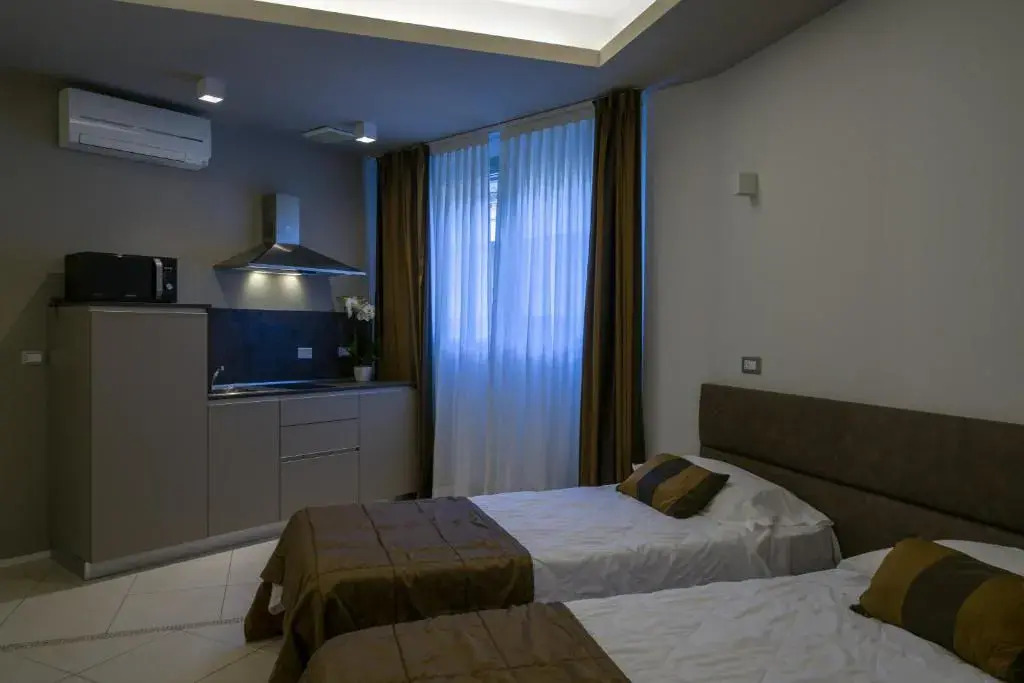 Astoria Studio Apartments