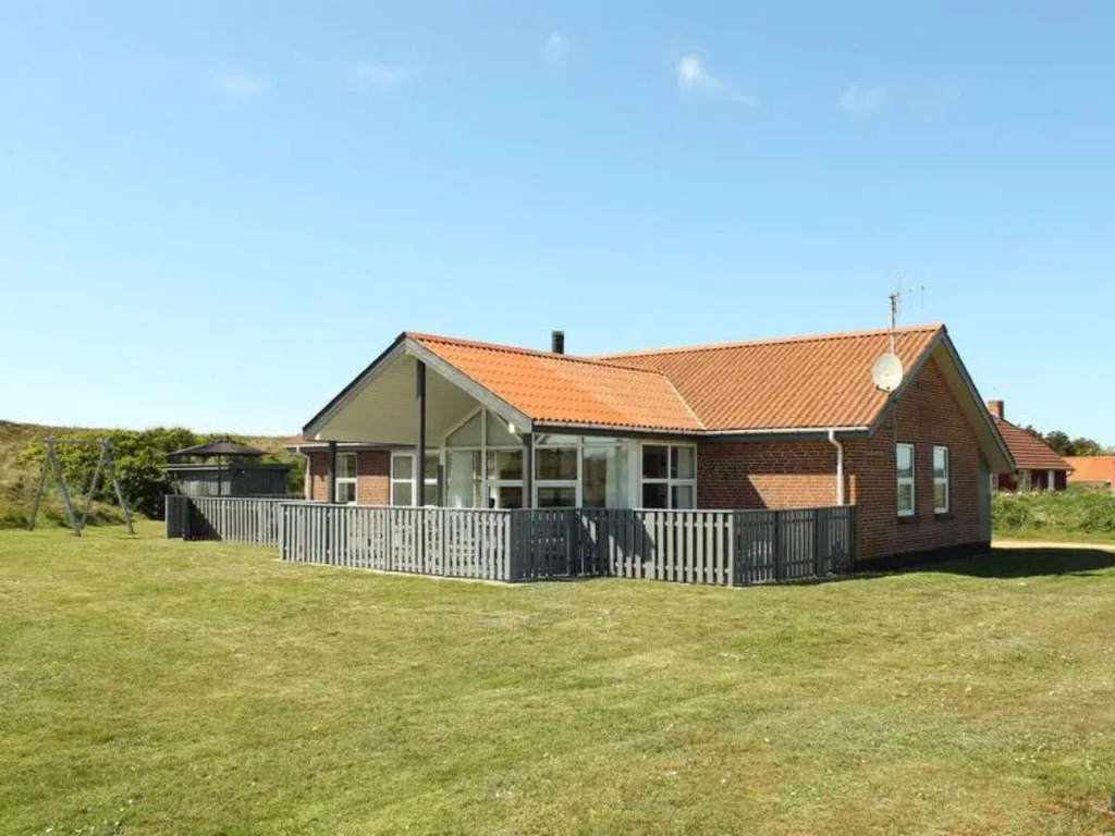 "Theis" - 930m from the sea in Western Jutland