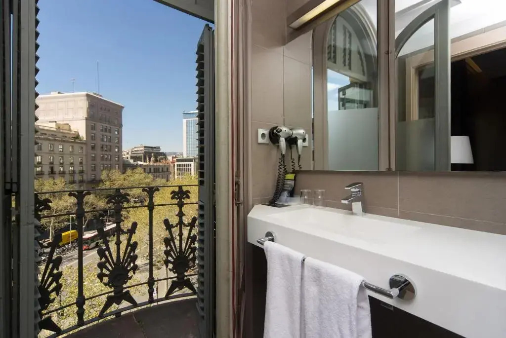 Hotel Actual