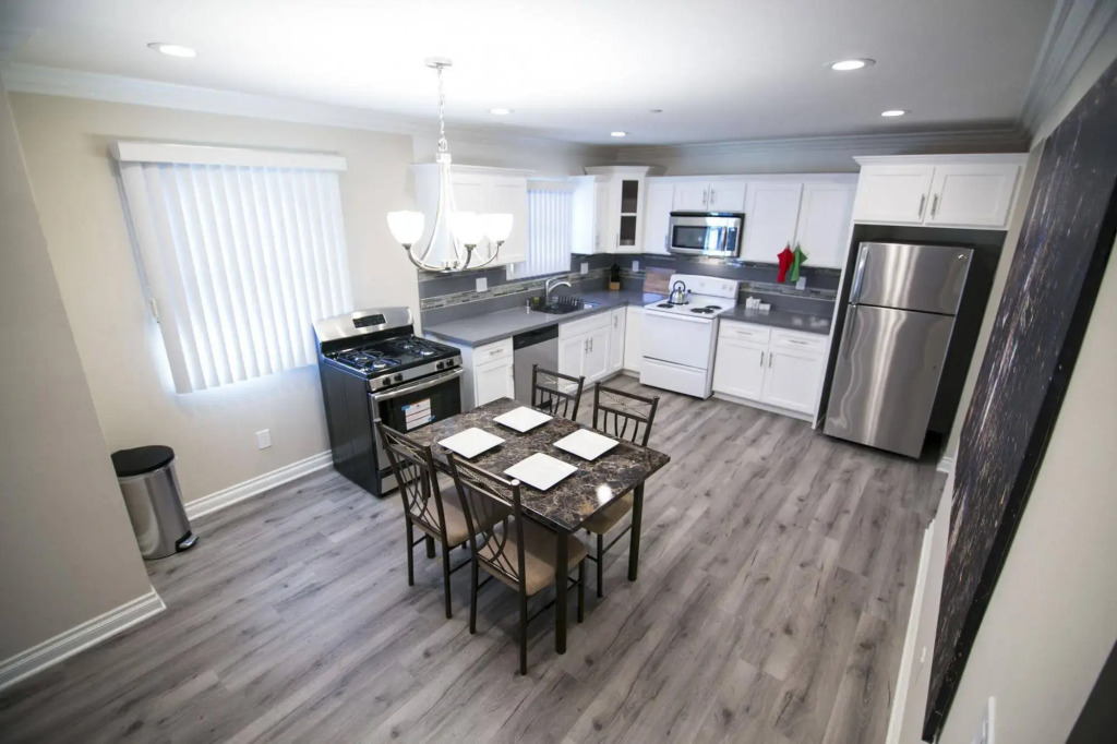 Los Angeles Downtown Apartments