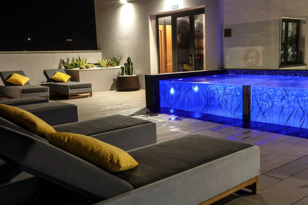 URBANSEA Bex