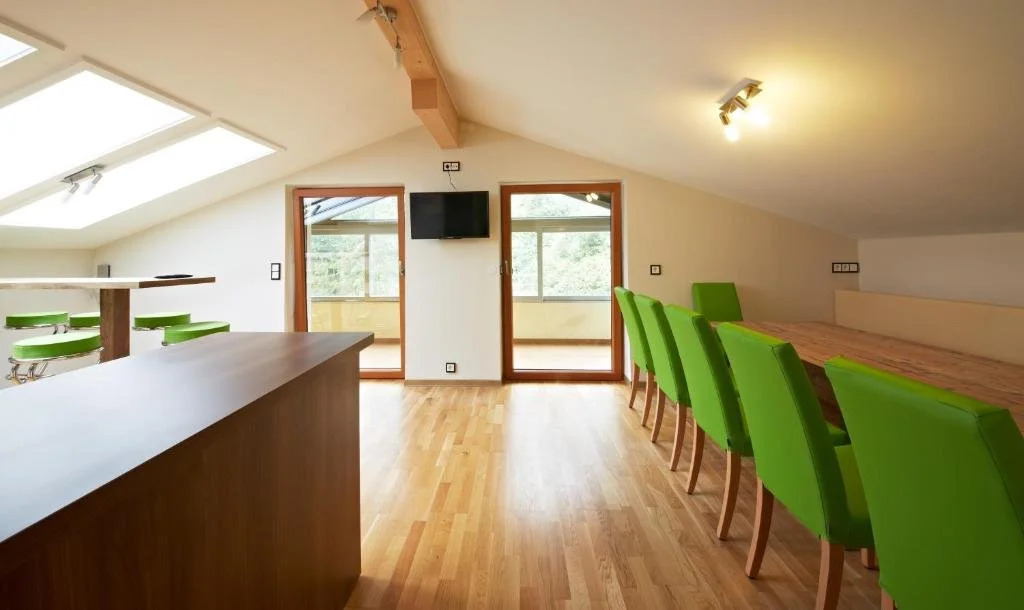 Holiday Lodge Central