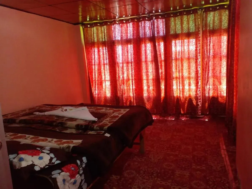 Crean Guest House