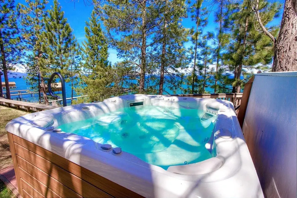 Tahoe Acres by Lake Tahoe Accommodations