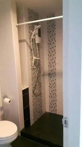 Parano condo at CM