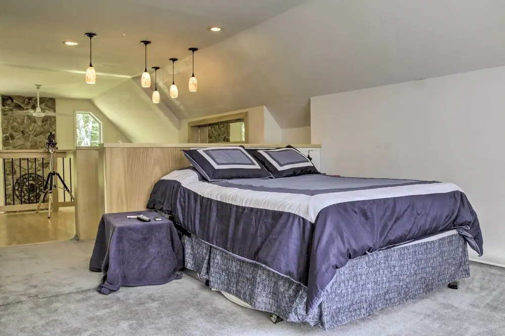 Spacious Home w/ Deck, Grill & Delaware River View