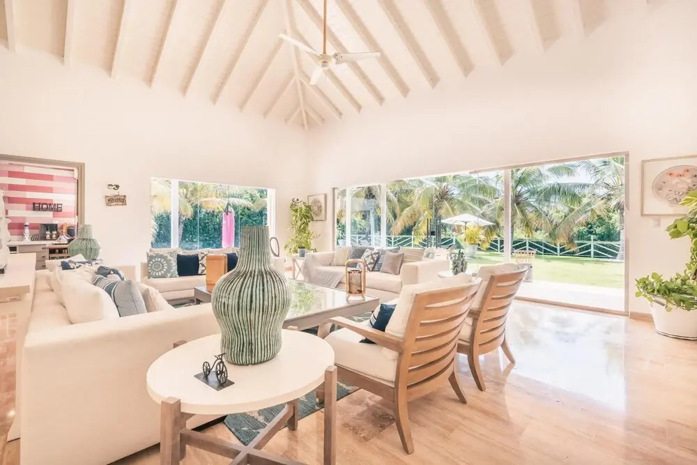 Awesome 4BR Villa w Private Pool and Garden at Cap Cana