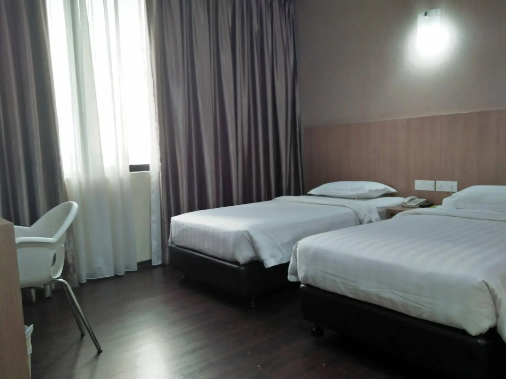 Baguss City Hotel