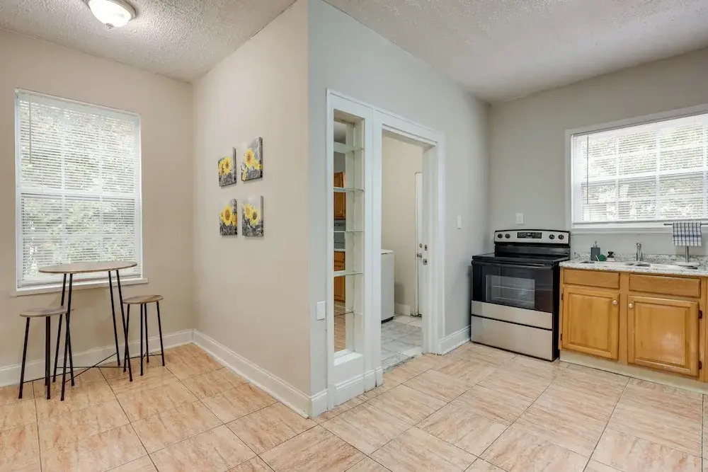 Jacksonville Vacation Rental ~ 7 Mi to Downtown!