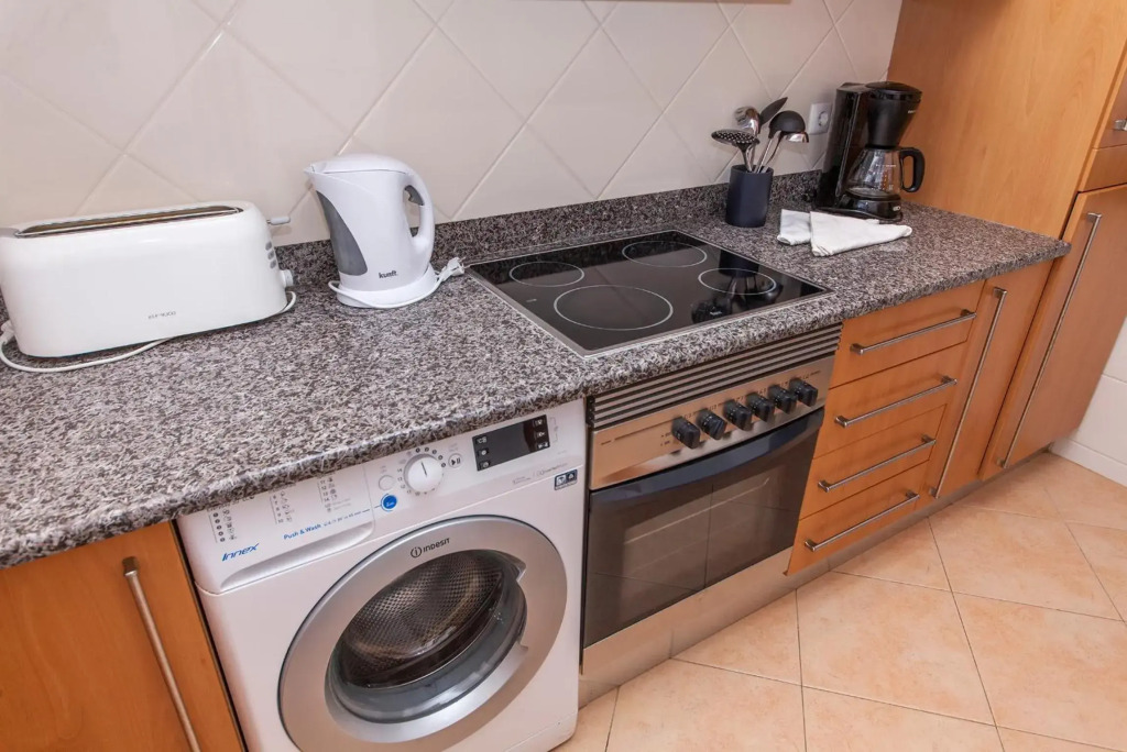 B73 - Luz Sun Holiday Apartment