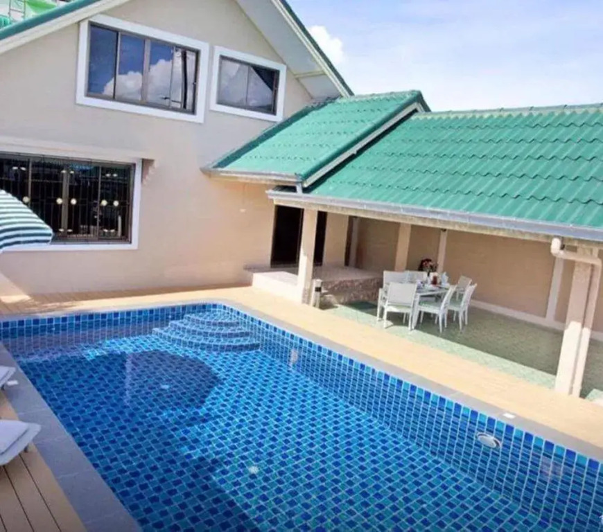 Pool Villa Tanzanite near Walking Street