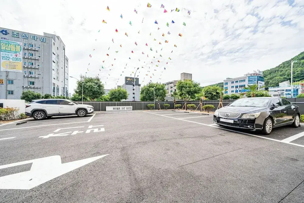 Mokpo Brown Dot Hotel Namak