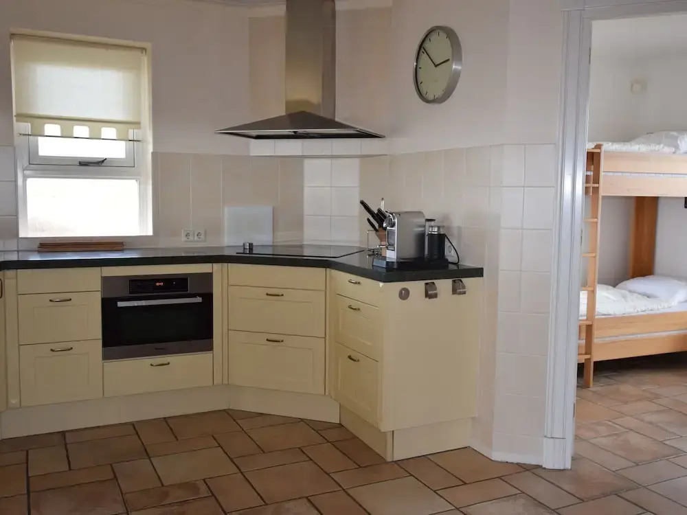 Luxurious Holiday Home With Billiards Table and Sauna, Atop the Dunes in De Koog