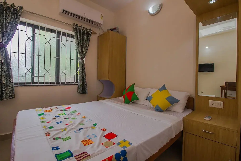 OYO 17244 Home Sunset View Stay Anjuna Beach