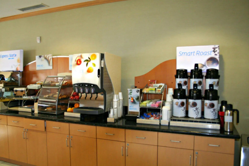 Holiday Inn Express Hotel & Suites Rock Springs Green River by IHG