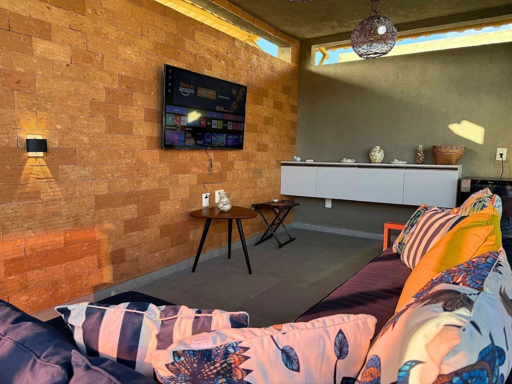MHV Milagres - Lanai House 18