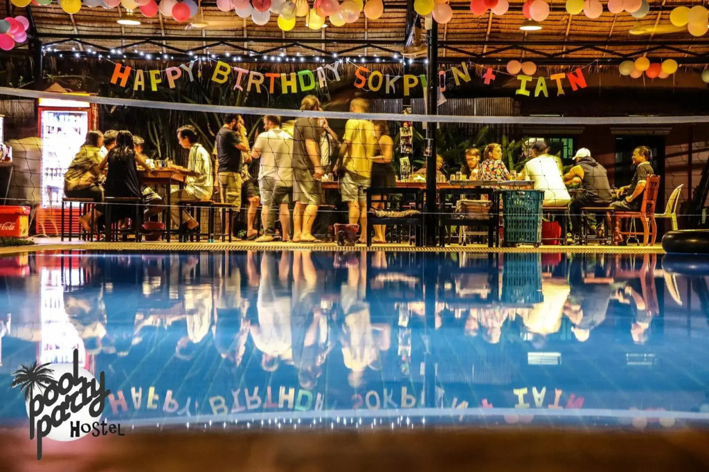Pool Party Hostel