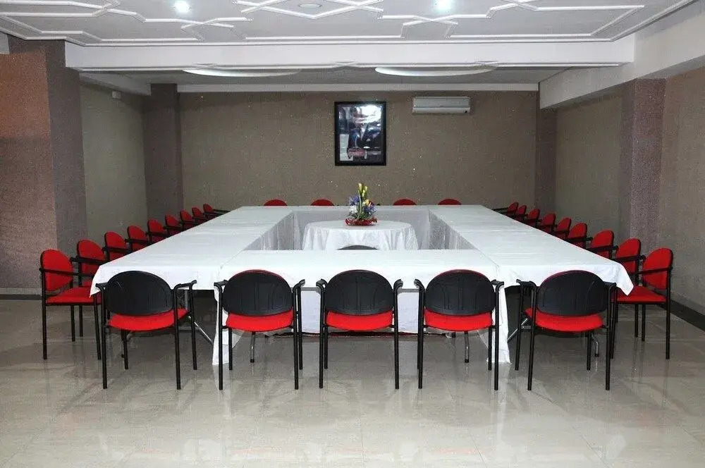 Hotel Al Madina